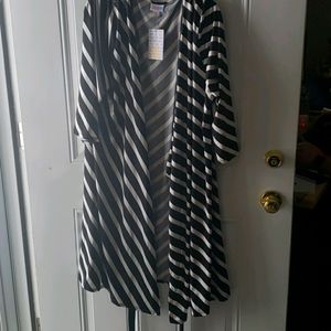Michelle lularoe wrap dress